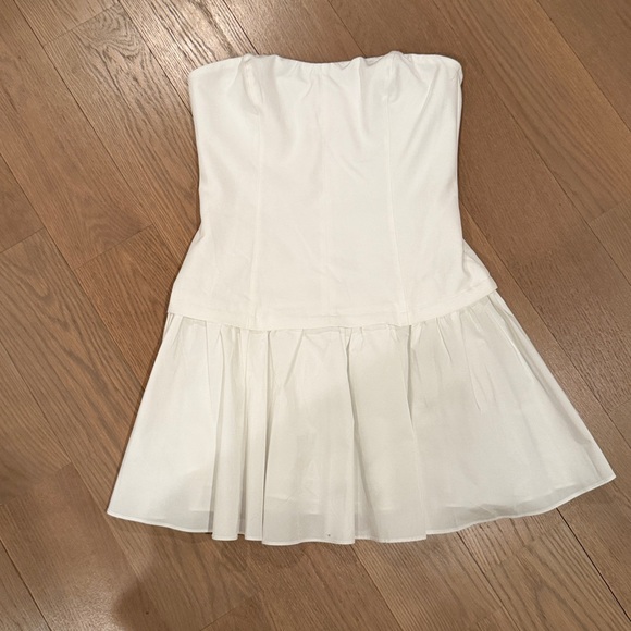 ASTR The Label Strapless Mixed Media
Drop Waist Mini Dress - Picture 4 of 5